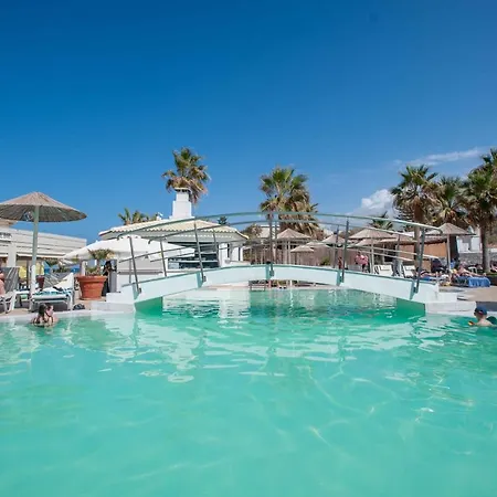 Aeolos Hotell